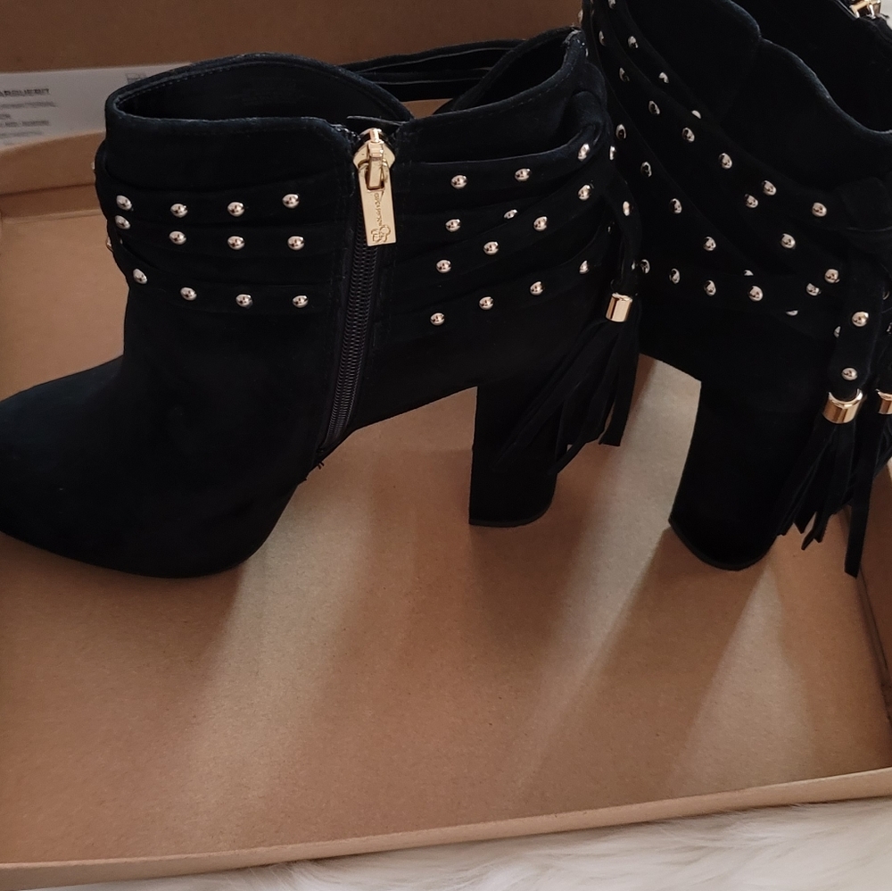 Jessica Simpson  boots
